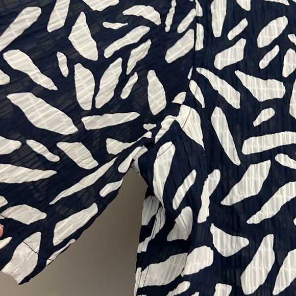 Zara Mens Button Down Small Navy and White Print Casual - Picture 5 of 6